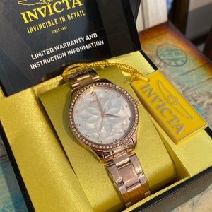 INVICTA WATCH *NEW*